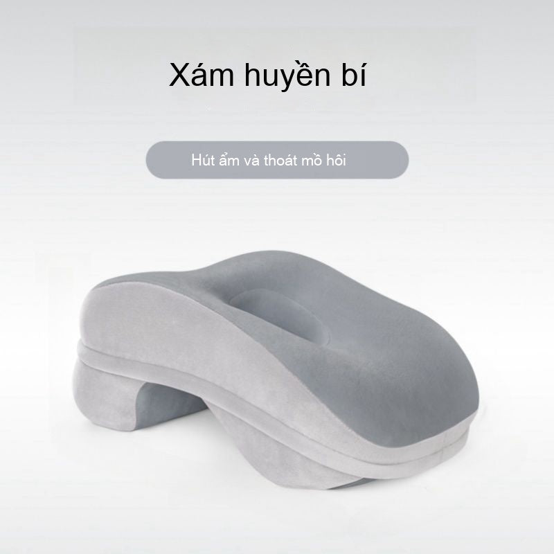 Học sinh nghỉ trưa nằm gối ngủ, bàn học của trẻ em nằm gối, văn phòng dựa gối đi làm, ngủ trưa, đồ t