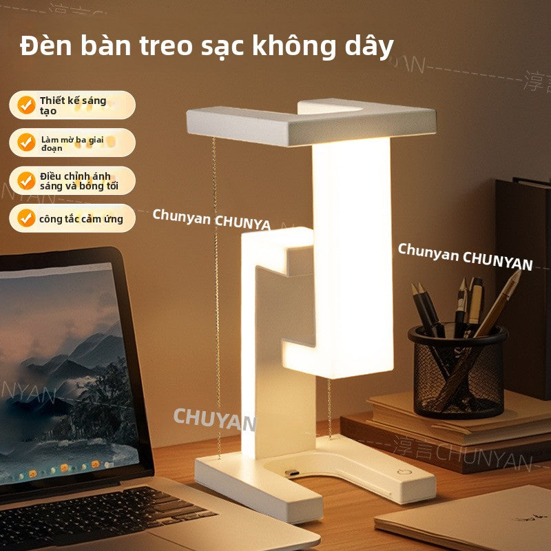 Đèn bàn sáng tạo độc đáo
